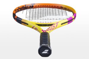 Review: Raquete de Tênis Babolat Aero Boost Rafa – Potência e Controle para Jogadores Intermediários