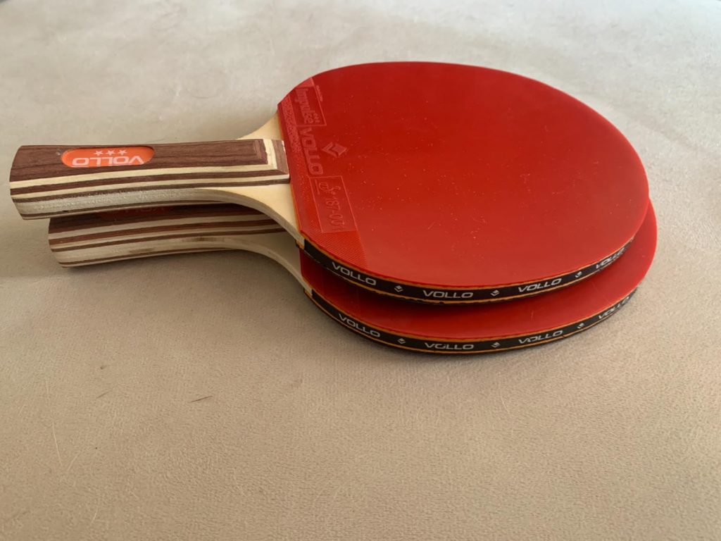 image-1-1024x768 Raquete de Tênis de Mesa Vollo Impulse ITTF – Precisão e Controle para Jogadores Avançados