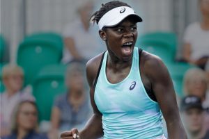 Fenômeno canadense de 18 anos vence na estreia em Miami e segue invicta na temporada principal