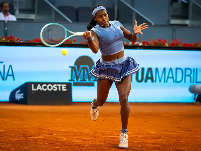 Kafelnikov critica Coco Gauff e questiona treinamento de saque